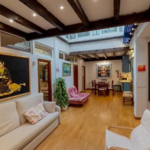  Apartamento La Piramide España